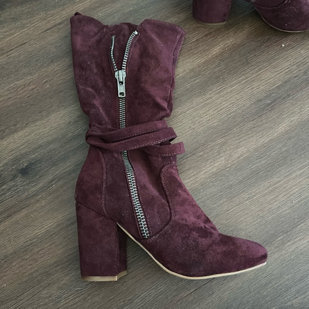 Very G boots from Buckle Brand new never worn still have tags